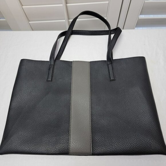 Vince Camuto Tote - Picture 4 of 7